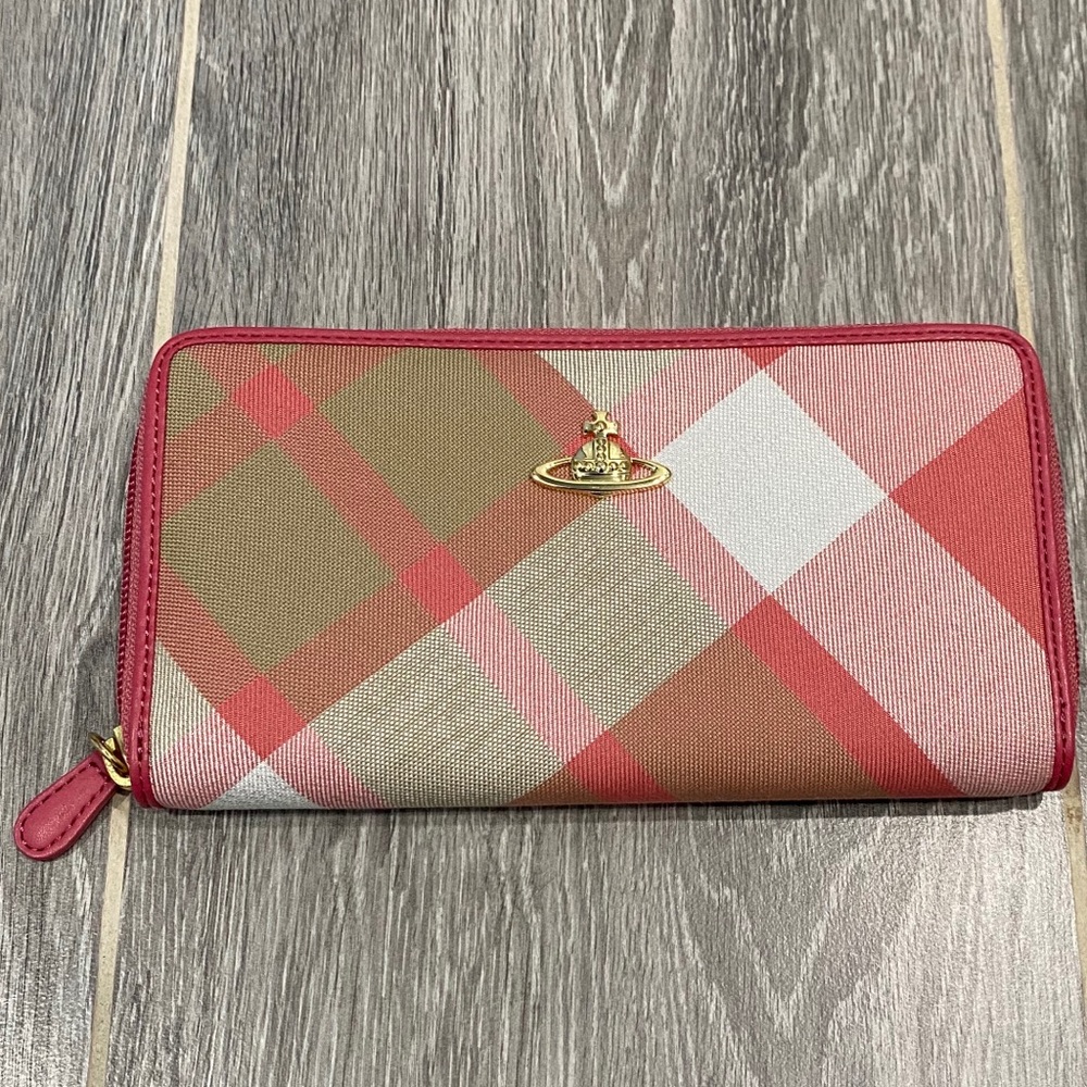 ❌ SOLD ❌ Vivienne Westwood pink canvas wallet